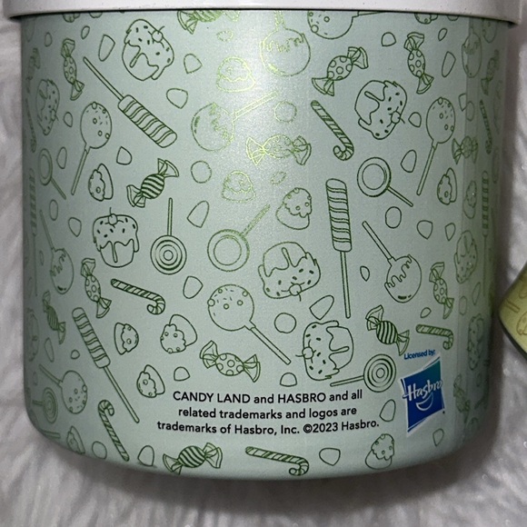 Goose Creek-Candy Land KING CANDY and JOLLY 3-wick soy candle NEW Candyland - Picture 7 of 12